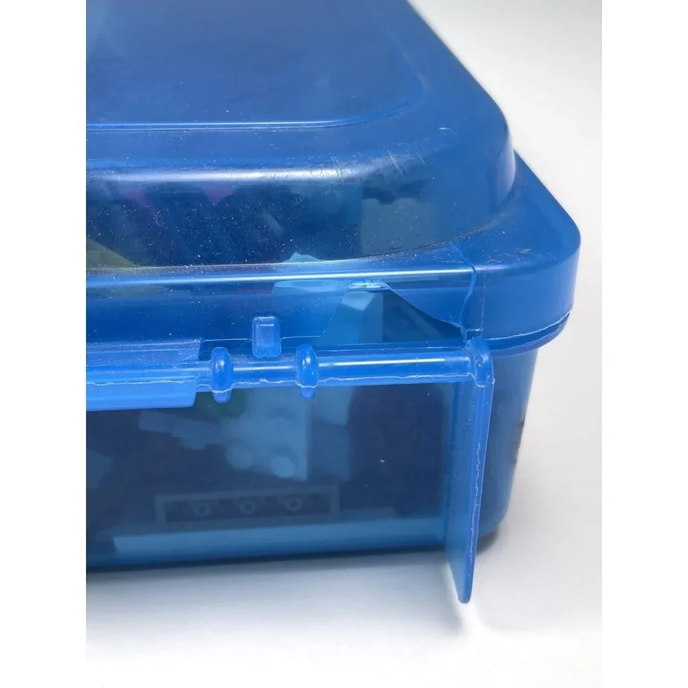 2010 LEGO Blue 13